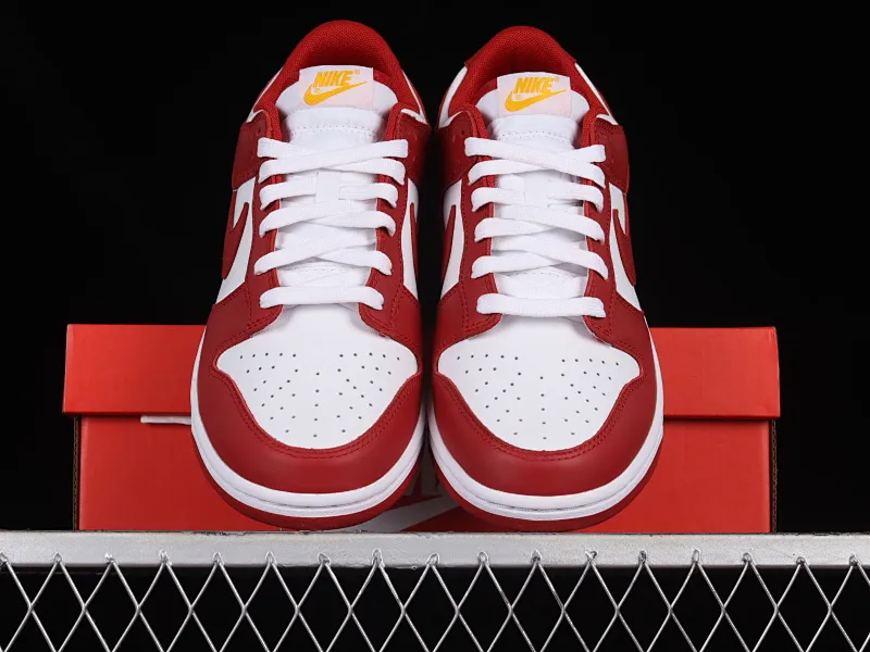 All Categories Nk SB Dunk Series Nk SB Dunk Low Low-top sneakers Foreign trade version Nk Dunk Low "Gym Red" white, red and gold SB low-top sports and leisure sneakers DD1391-602